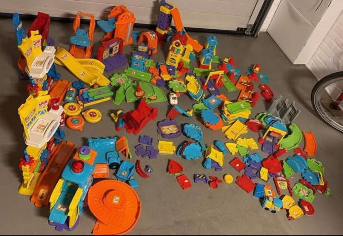Vtech Toet Toet Auto en Zoef Zoef dieren (grote partij), Kinderen en Baby's, Speelgoed | Vtech, Ophalen, Zo goed als nieuw