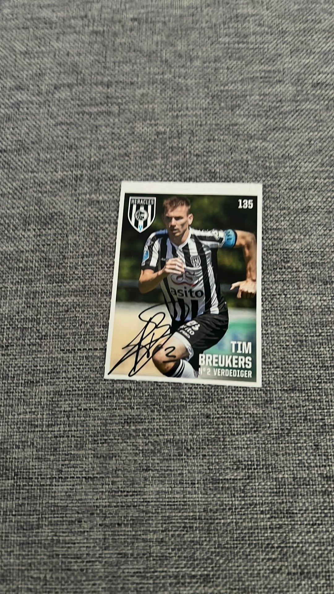Voetbal stikker van heracles, Ophalen of Verzenden, Zo goed als nieuw, Plaatje