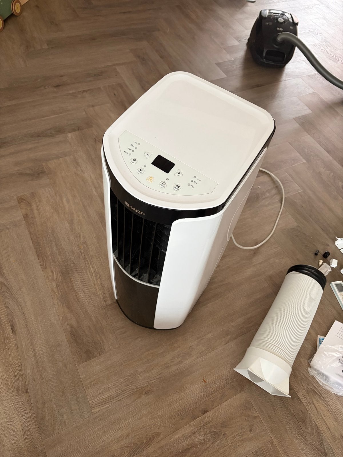 Sharp CV-H7XR Mobiele Airco - Koelen en Ontvochtigen, Witgoed en Apparatuur, Airco's, Ophalen, Gebruikt, Minder dan 60 m³, 3 snelheden of meer