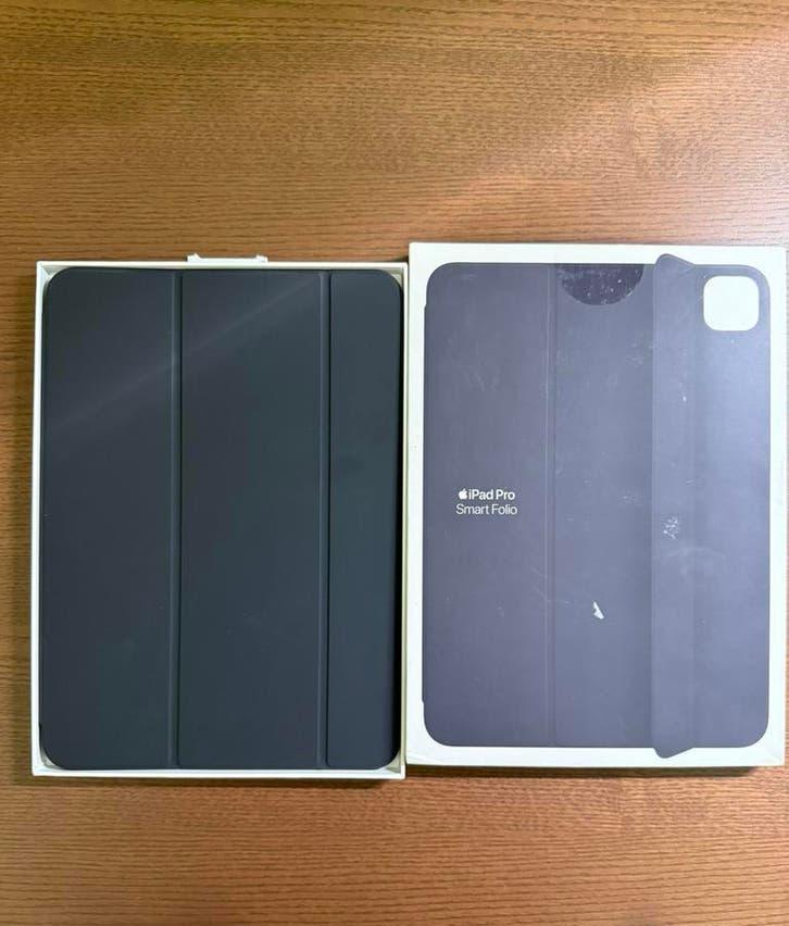 Apple Smart Folio iPad Pro M4/M5 11 inch, 11 inch, Bescherming voor- en achterkant, Ophalen of Verzenden, Zo goed als nieuw