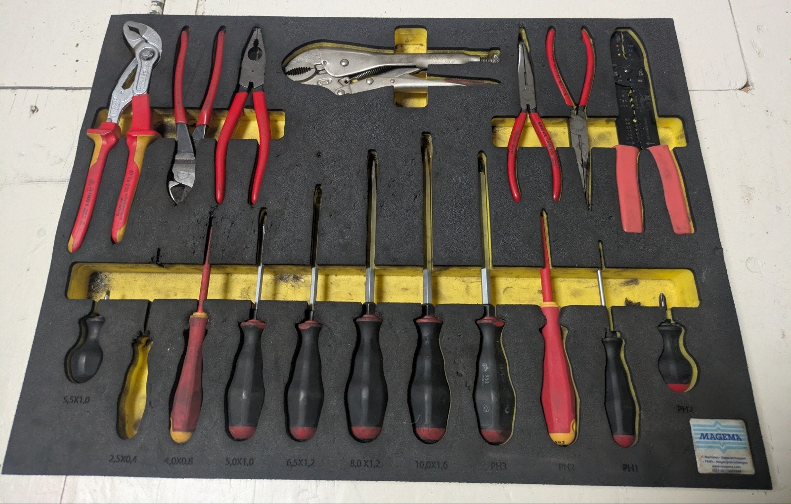 Knipex en EGA tangen en schroevendraaiers set, Ophalen of Verzenden, Gebruikt, Tang, Knipex