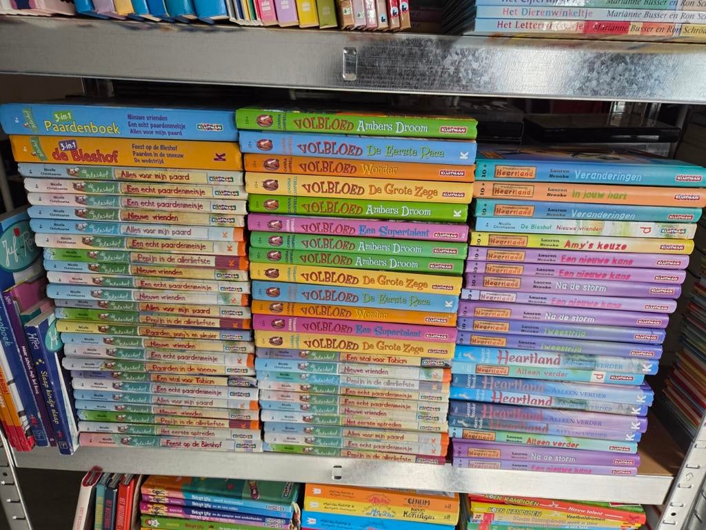 Heartland + Bleshof + Volbloed - Verzameling paardenboeken, Boeken, Kinderboeken | Jeugd | 10 tot 12 jaar, Ophalen of Verzenden