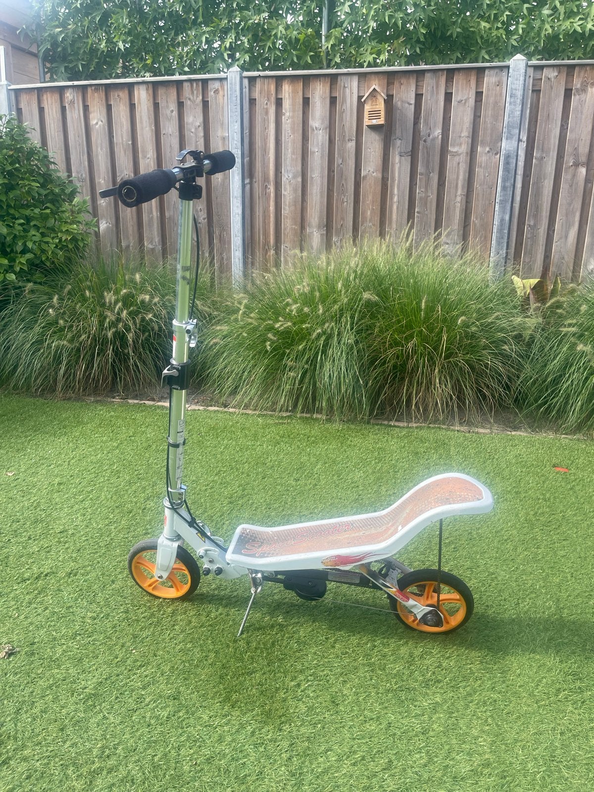 Space Scooter - Klaar voor een volgende ronde!, Ophalen, Gebruikt, Gewone step