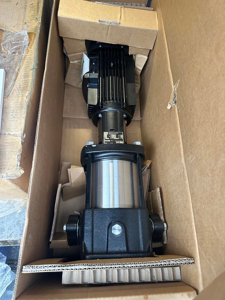 Grundfos CR15-05 Verticale Centrifugaalpomp 4.0 kW, Ophalen, Nieuw, Elektrisch, Overige typen