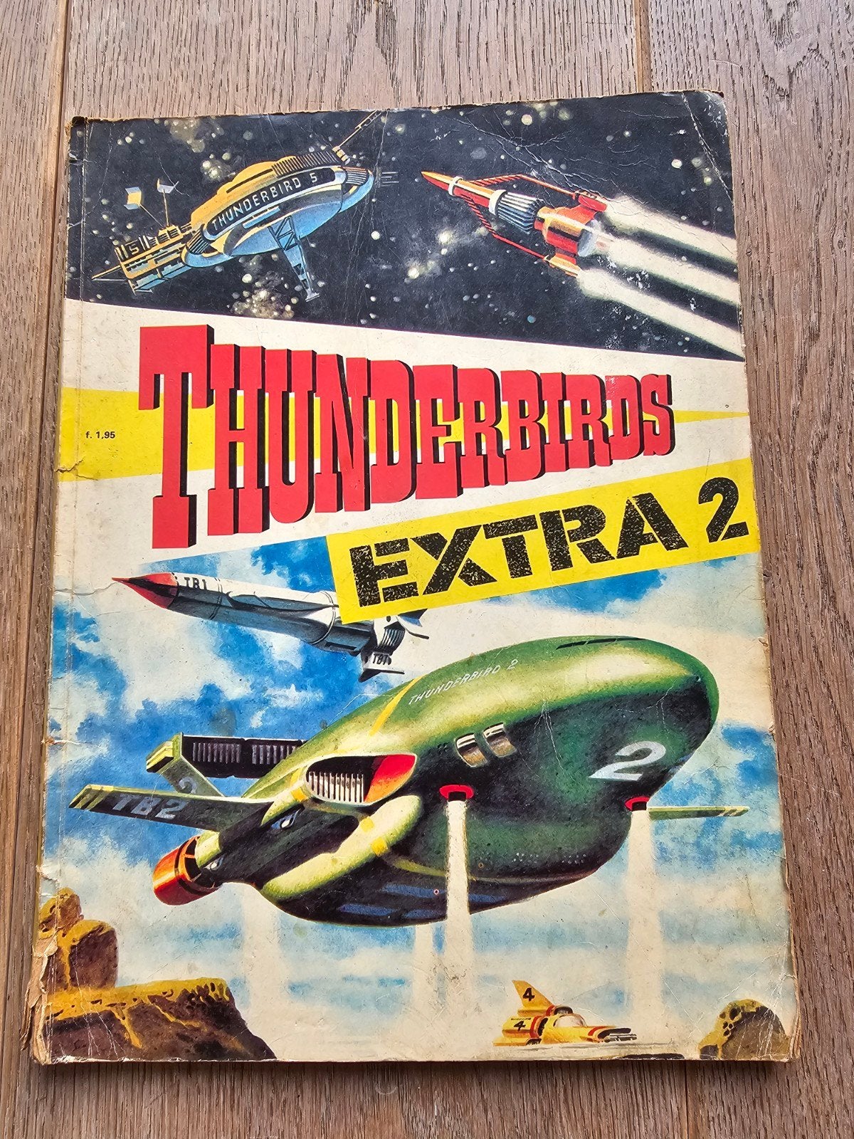 Thunderbirds Extra 2, Ophalen of Verzenden, Gelezen