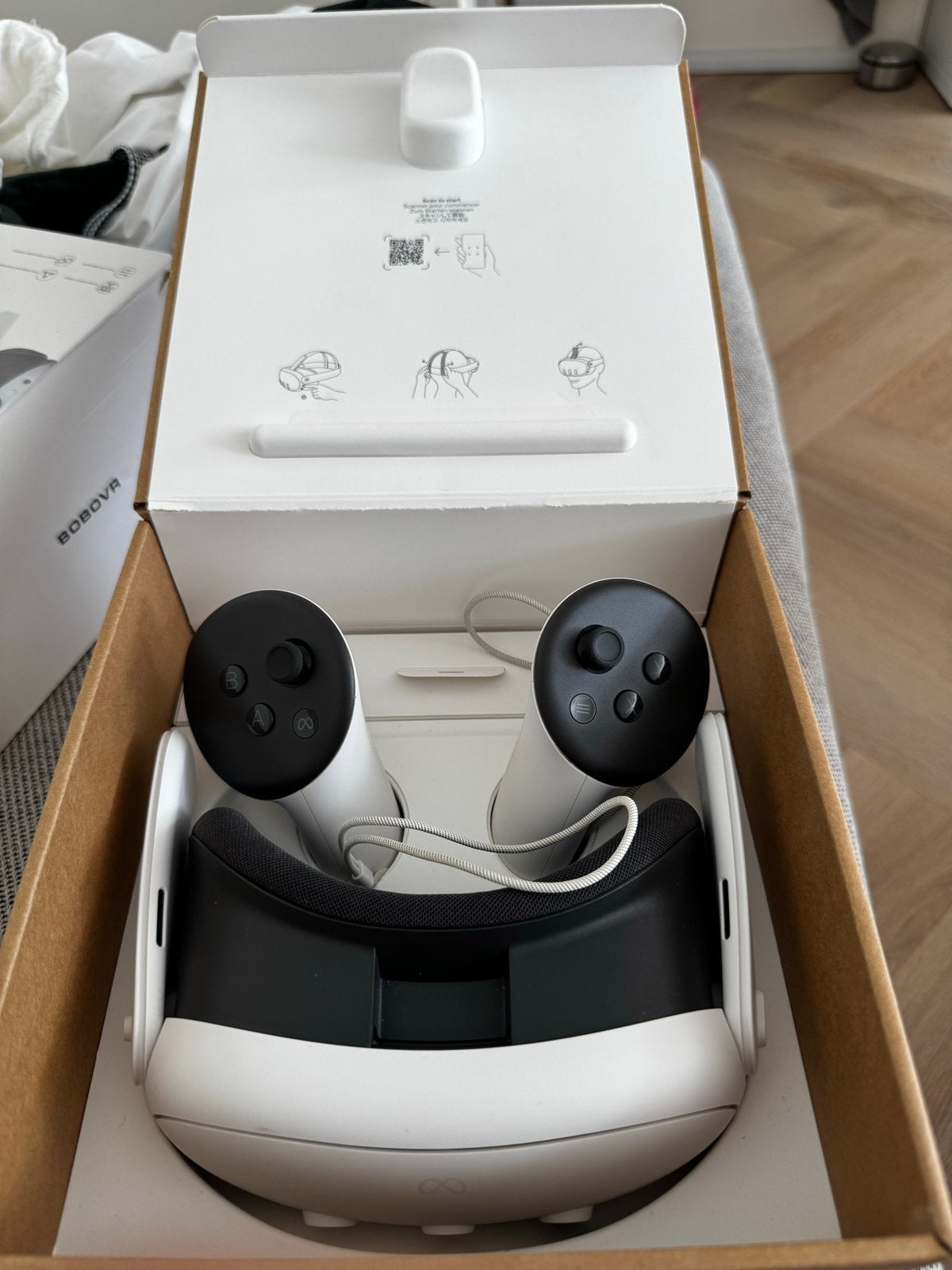 Meta Quest 3 512GB VR-bril met controllers, Spelcomputers en Games, Virtual Reality, VR-bril, Ophalen of Verzenden, Zo goed als nieuw