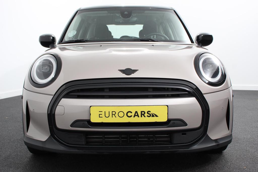 Mini Mini 1.5 Cooper Maximise Steptronic 5 deurs Navigatie A, Auto's, Mini, 136 pk, Gebruikt, Euro 6, Leder en Stof