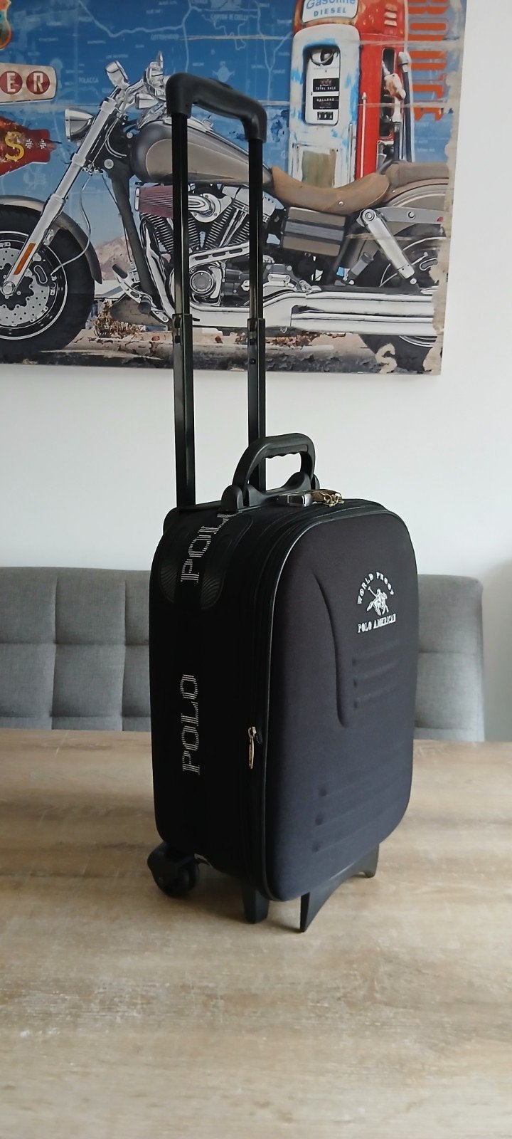 Handbagage klein koffer trolley Polo American + slot wielen, Wieltjes, Minder dan 50 cm, Ophalen of Verzenden, Zo goed als nieuw
