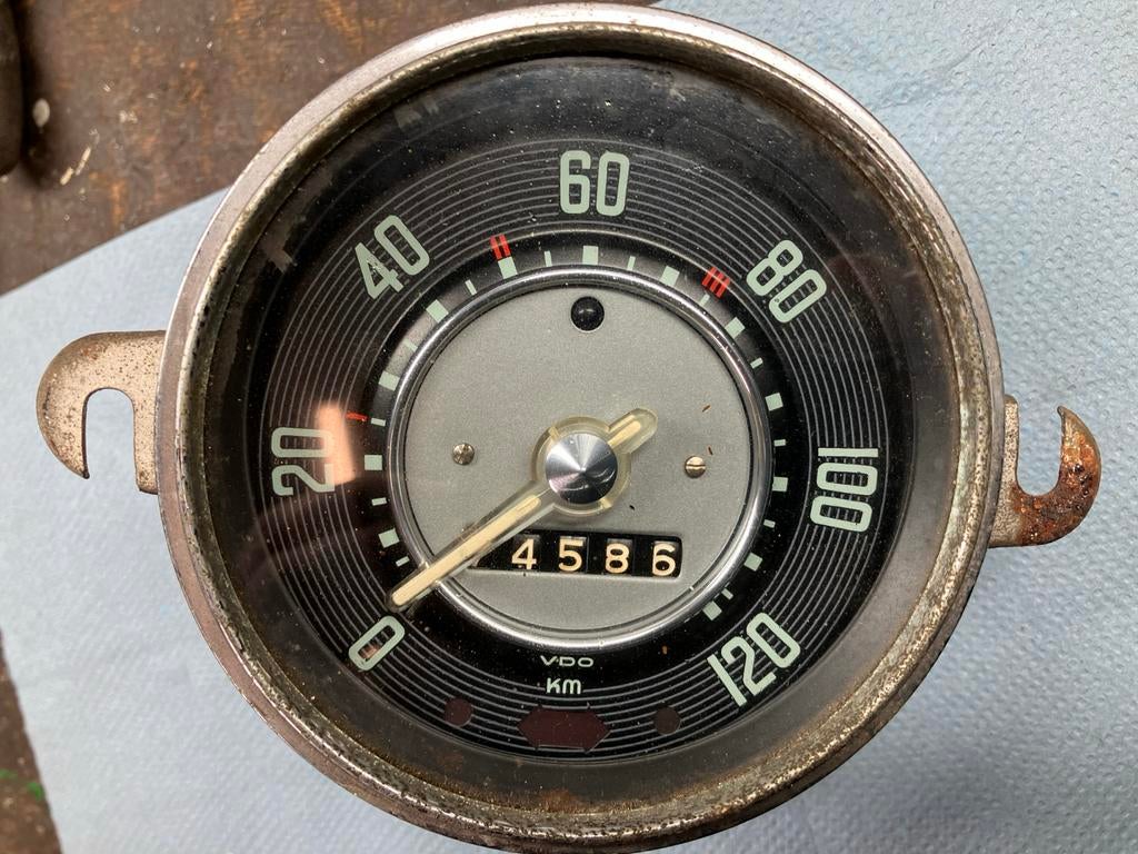 Volkswagen Kever Ovaal Km teller 1956 VDO, Ophalen of Verzenden, Gebruikt, Volkswagen