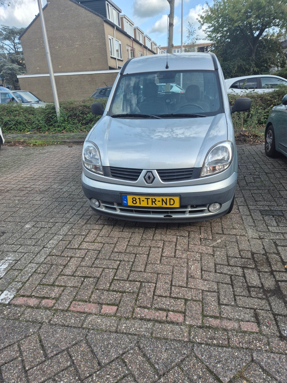 Renault Kangoo LPG 1.6 16V 78KW Family 2007 Grijs, met NAP, 4 cilinders, Origineel Nederlands, 75 €/maand, Handgeschakeld
