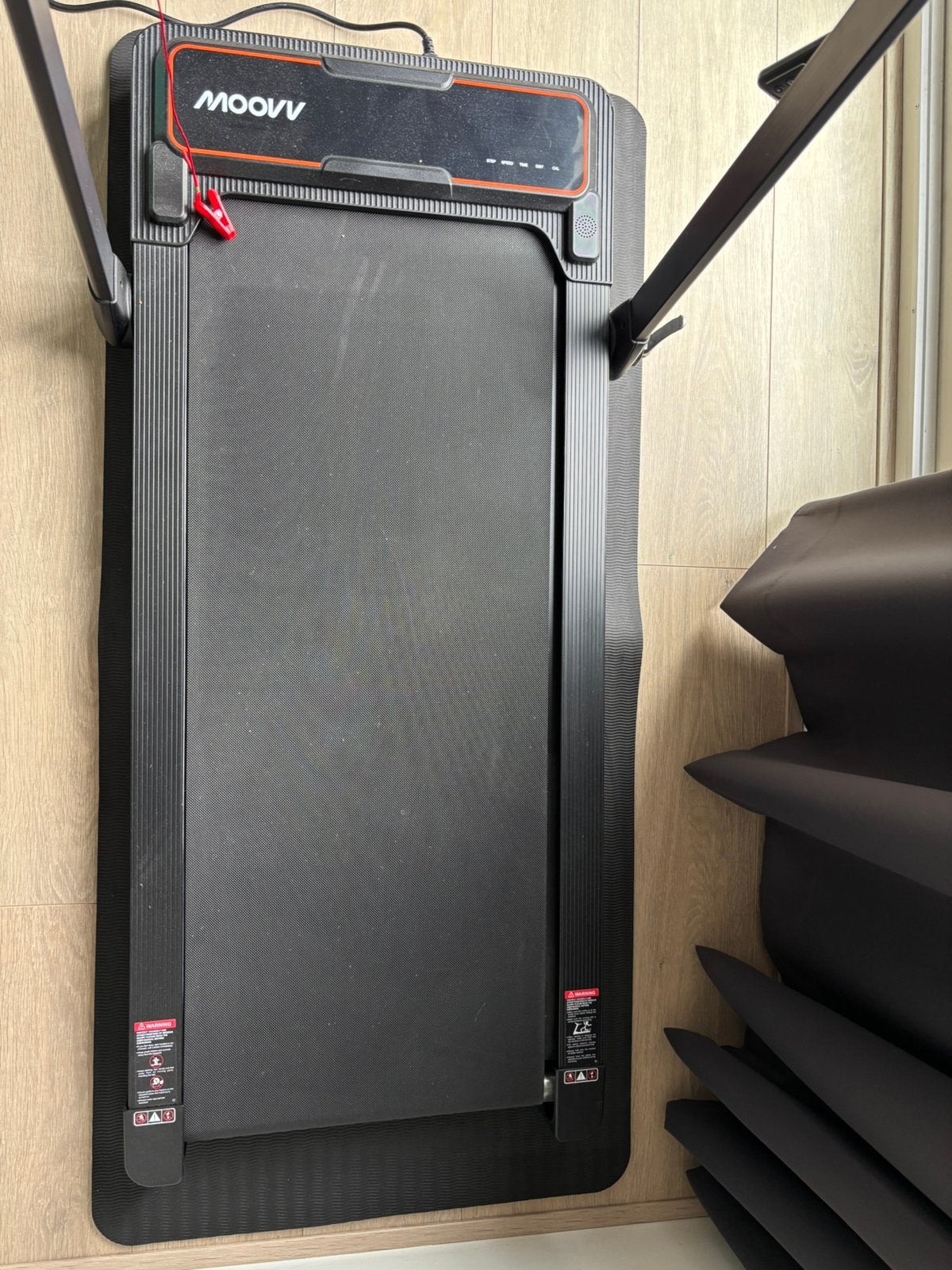 Moovv SmartStep Prov2 Incline LoopbandInklapbaar met Helling, Ophalen, Zo goed als nieuw, Loopband