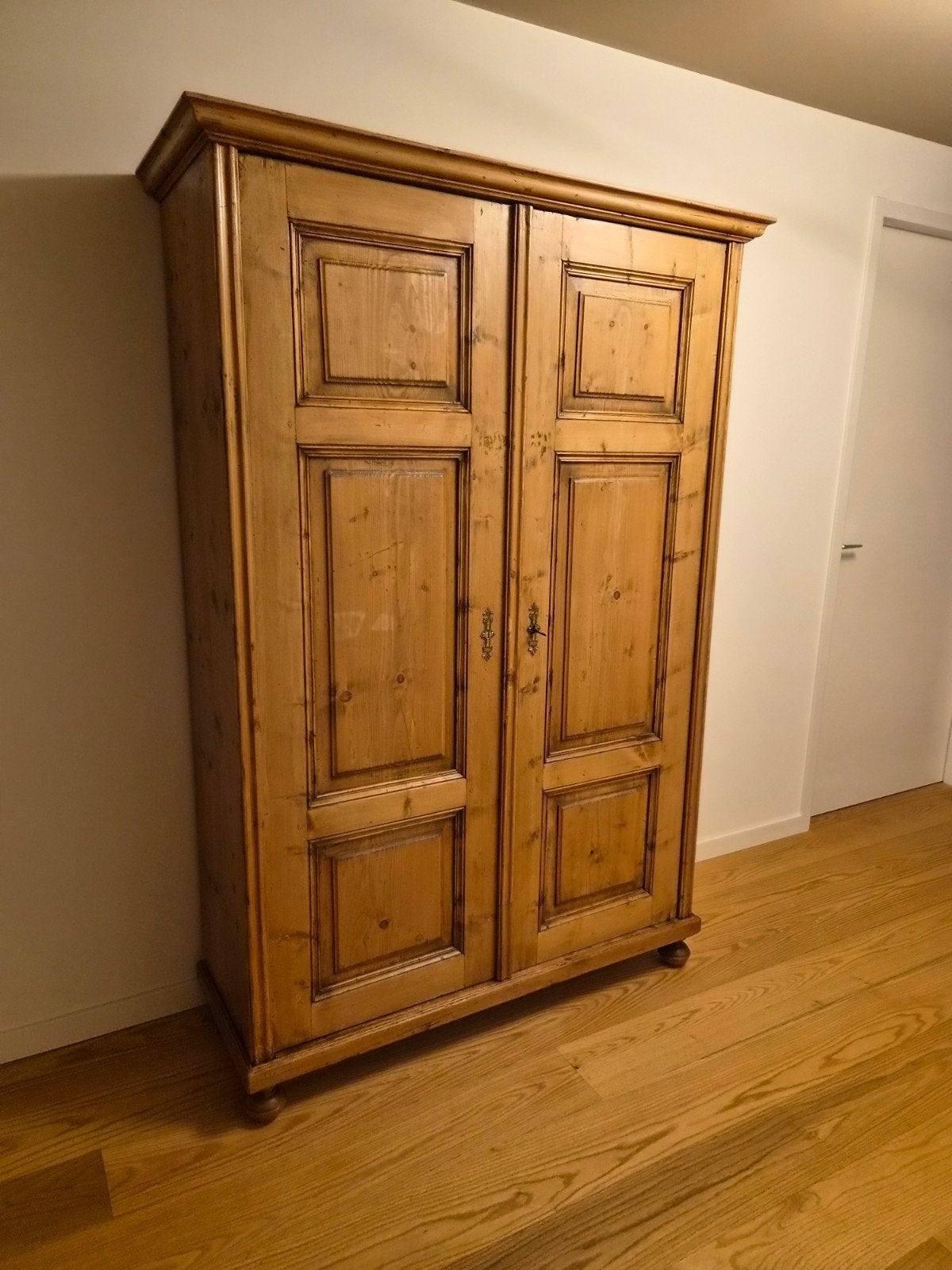 Kamerkast, Ophalen, Gebruikt, 100 tot 150 cm, Grenenhout