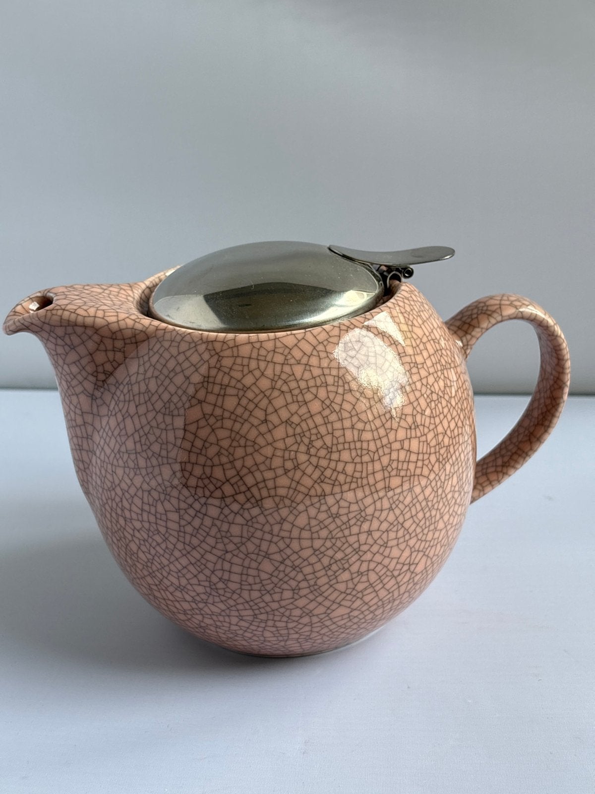 Roze theepot met craquelé effect en theefilter, Theepot/fluitketel, Nieuw, Ophalen of Verzenden, Roze