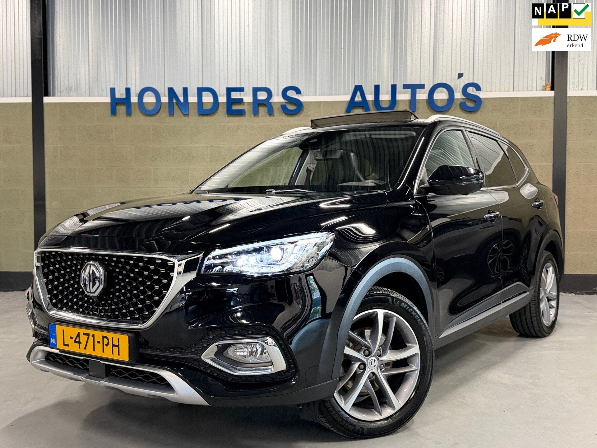 MG EHS 1.5 TGDI Luxury PLUG-IN | PANO | 360 CAM | NAP. ORIG, Auto's, Gebruikt, 4 cilinders, 16 kWh, Zwart