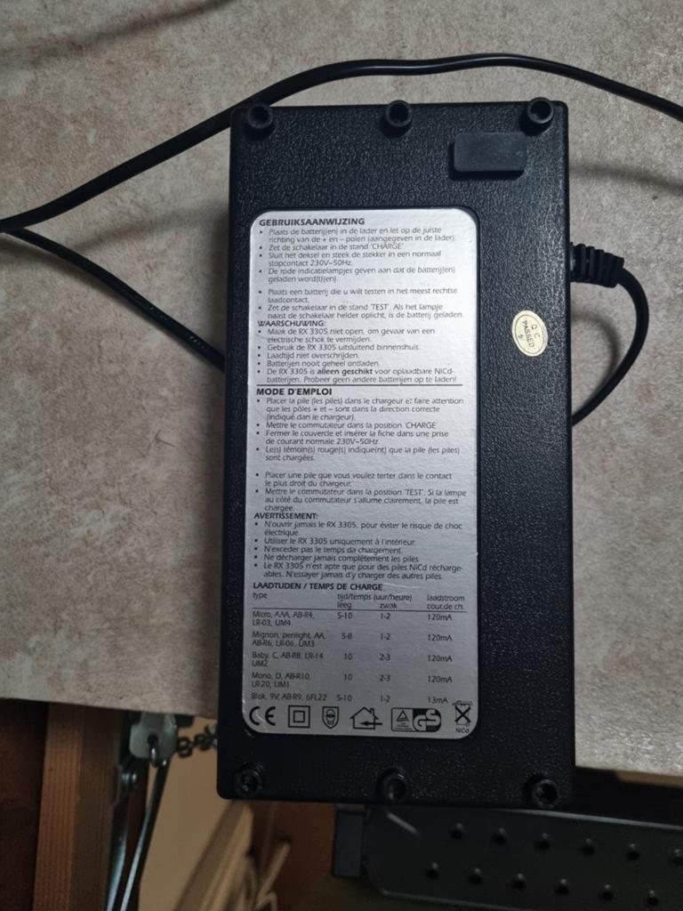 Ranex Universele Batterijlader RX 3305, Ophalen of Verzenden, Gebruikt, Oplaadbaar