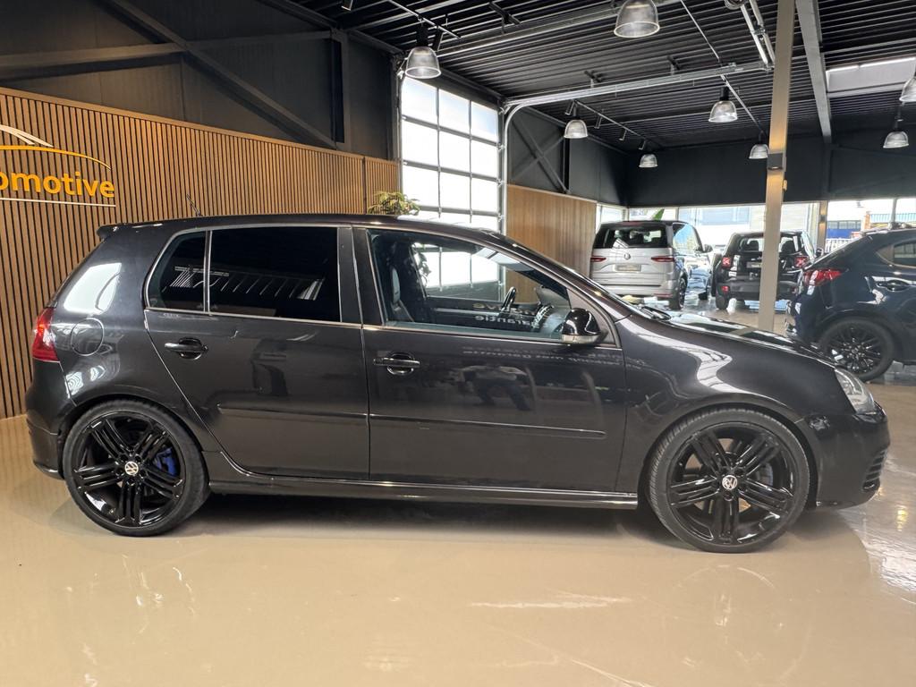 Volkswagen Golf 3.2 R32 Leer interieur LMV Navigatie DSG Cli, Auto's, Volkswagen, Automaat, Gebruikt, Zwart, 3189 cc