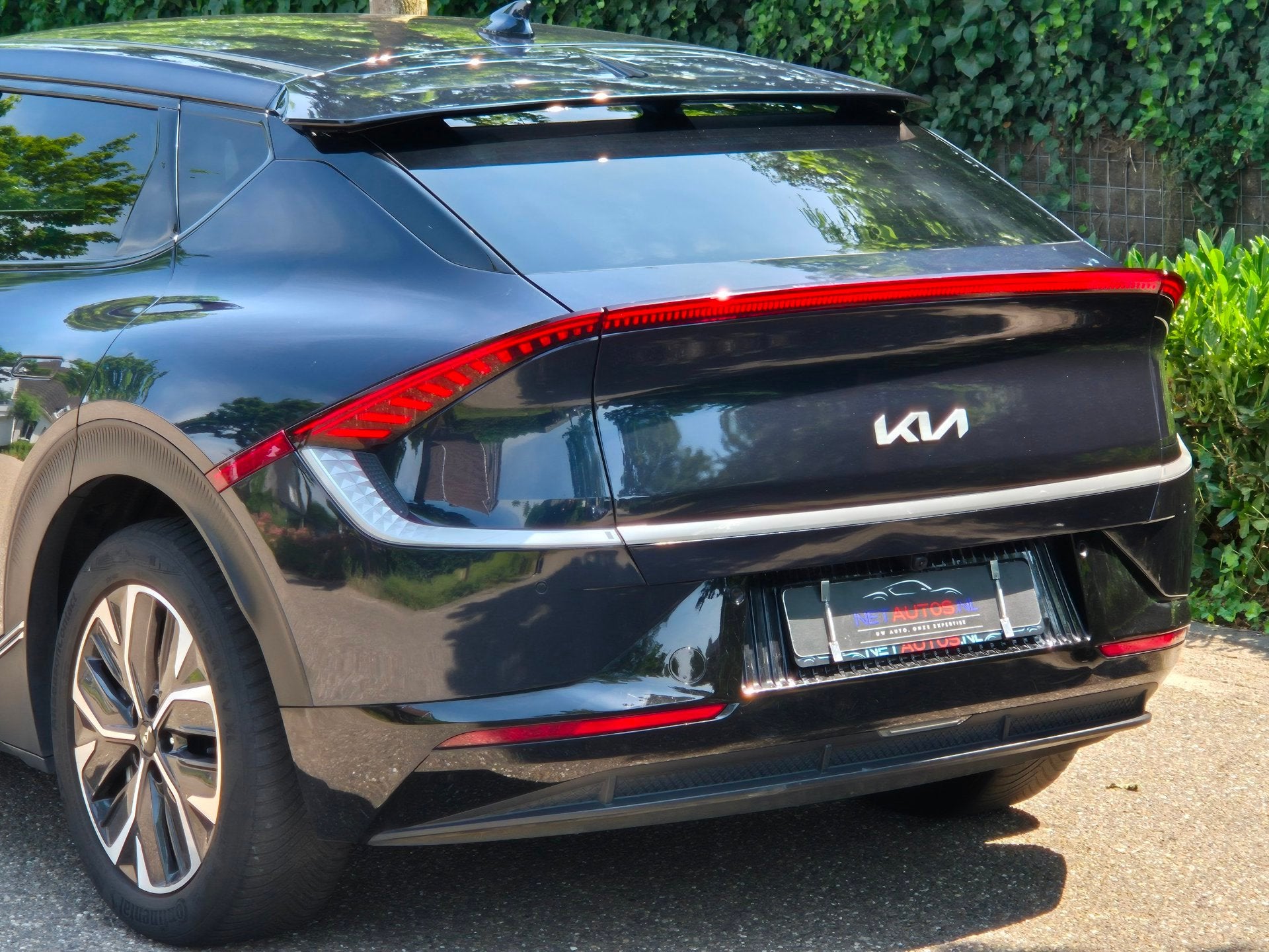 Kia EV6 Light Edition 58 kWh 1e Eigenaar 100% SoH BTW Auto C, Auto's, Kia, Automaat, 966 min, Blauw, Leder en Stof