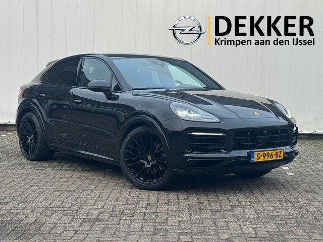 Porsche Cayenne Coupé 3.0 E-Hybrid met Sport Design, Soft-C, Auto's, Automaat, Gebruikt, 2995 cc, Zwart