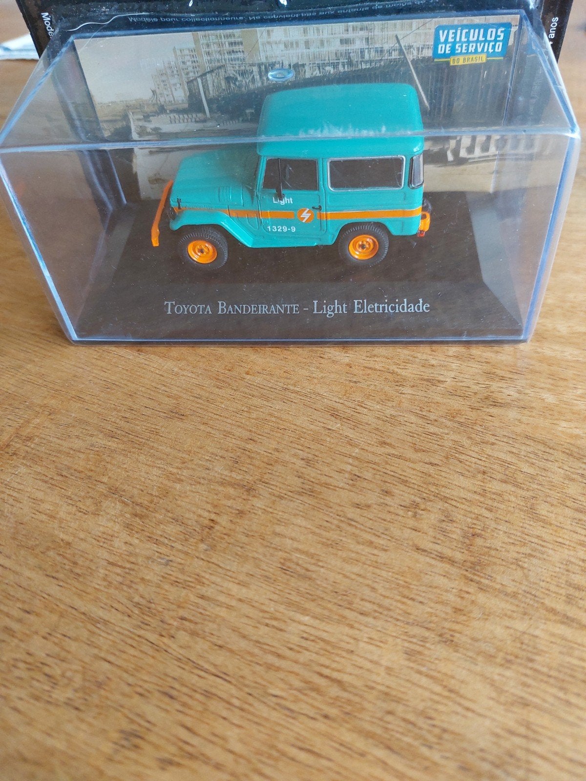MODELAUTO 1-43 TOYOTA LANDCRUISER BANDEIRANTE FJ40, Ophalen of Verzenden, Zo goed als nieuw, Auto, Overige merken