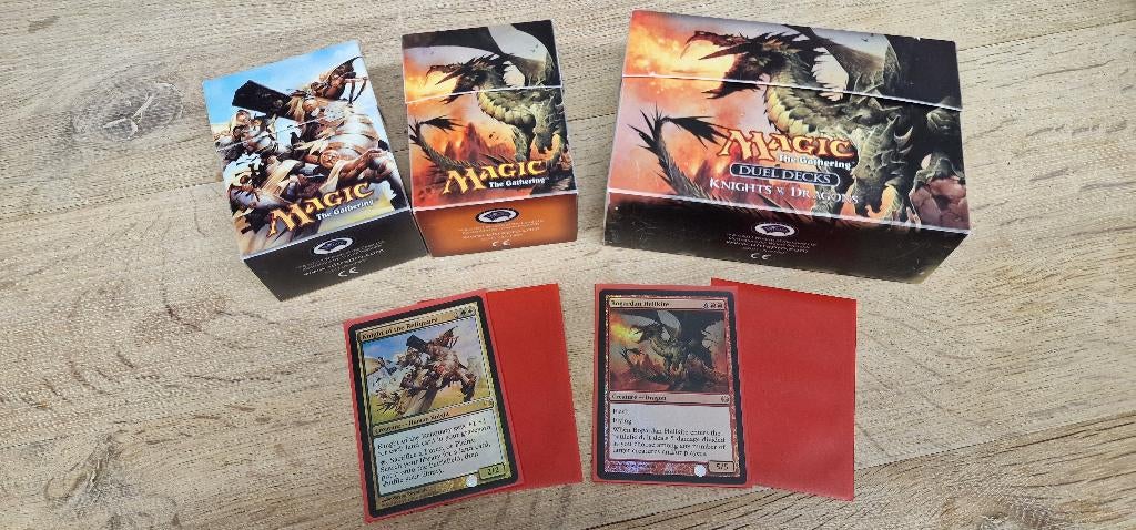 Duel decks: Knights vs Dragons, Ophalen of Verzenden, Zo goed als nieuw, Speeldeck