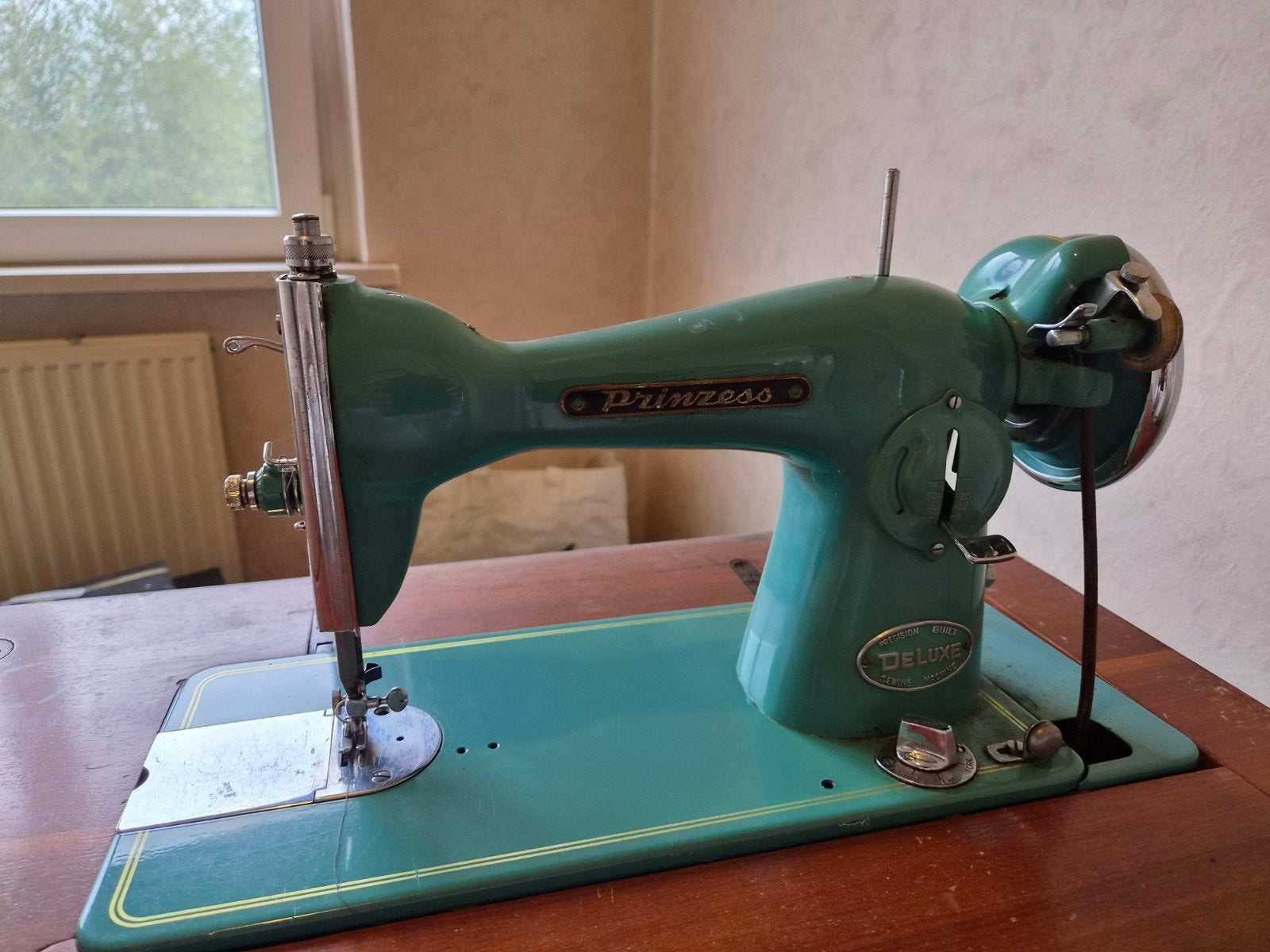 Vintage Prinzess Deluxe Naaimachine met Kast, Ophalen