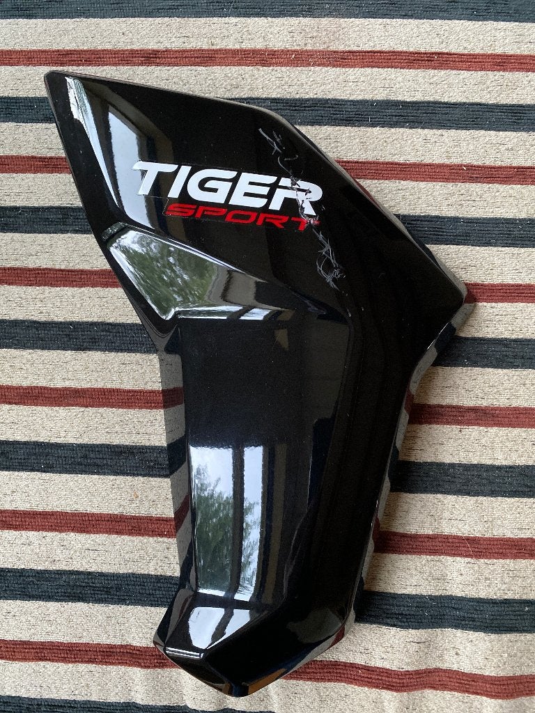 kap links radiator Triumph 660 tiger sport, Ophalen of Verzenden, Gebruikt