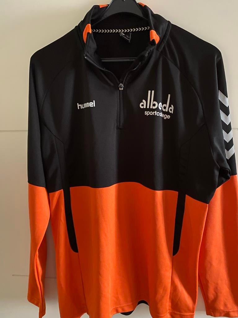 Albeda Sportcollege ziptop Hummel - Maat L (Nieuw), Maat 52/54 (L), Zwart, Nieuw, Ophalen of Verzenden