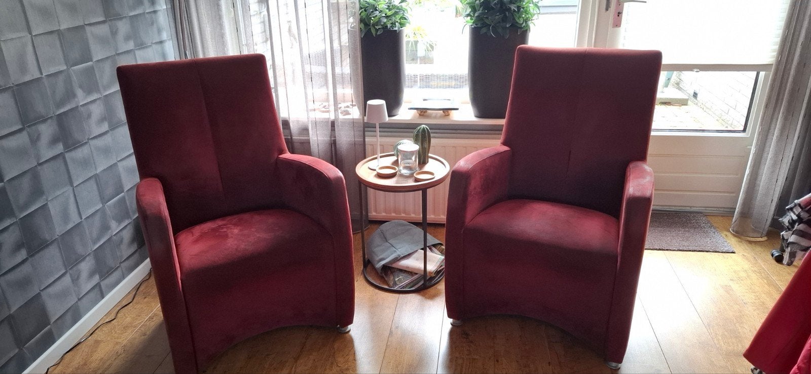 Twee Leolux fauteuils - Comfortabel en stijlvol, Ophalen, Modern design, Gebruikt, 75 tot 100 cm