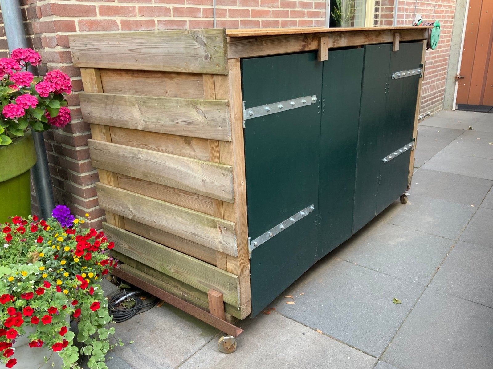Container ombouw/berging “3 kliko’s, Ophalen, Zo goed als nieuw, Hout, Containerberging