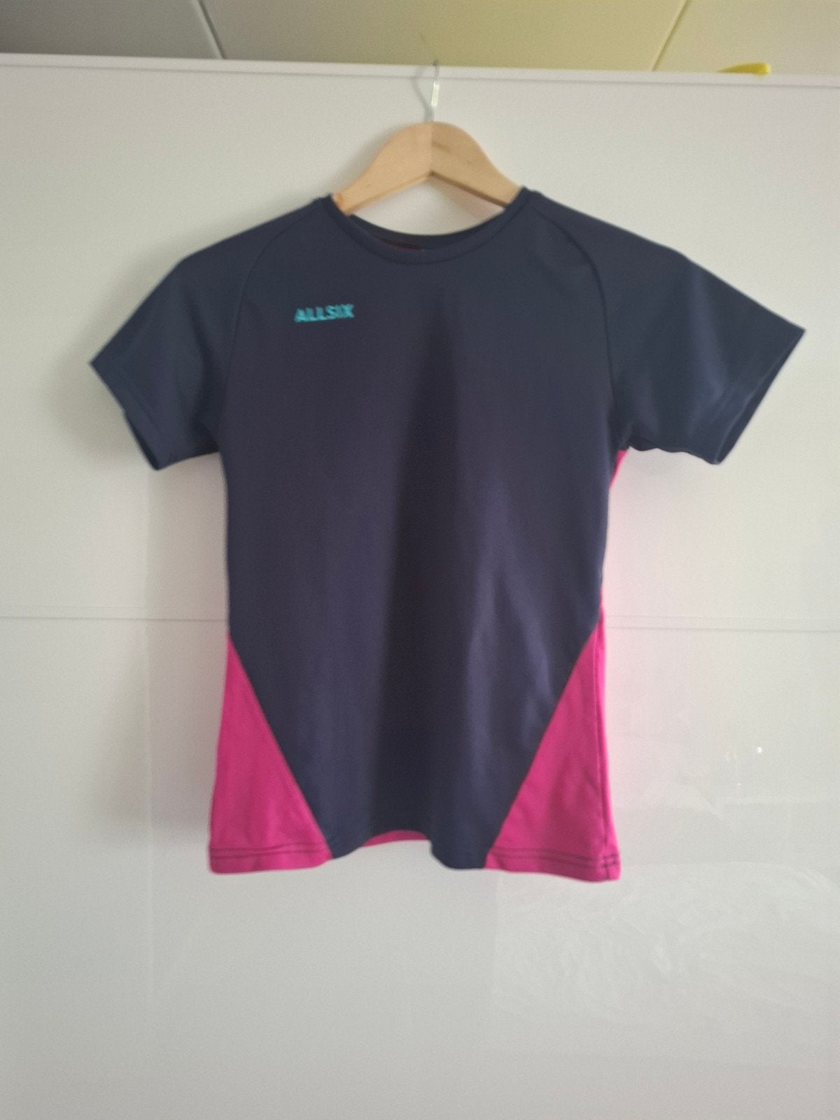 Decathlon Allsix Sportshirt Donkerblauw – Maat 143-152, Allsix, Meisje, Sport- of Zwemkleding, Ophalen of Verzenden