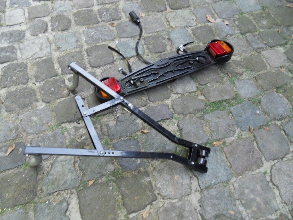 fietsdrager met verlichting, Auto diversen, Fietsendragers, Ophalen of Verzenden, 1 fiets, Zo goed als nieuw, Trekhaakdrager