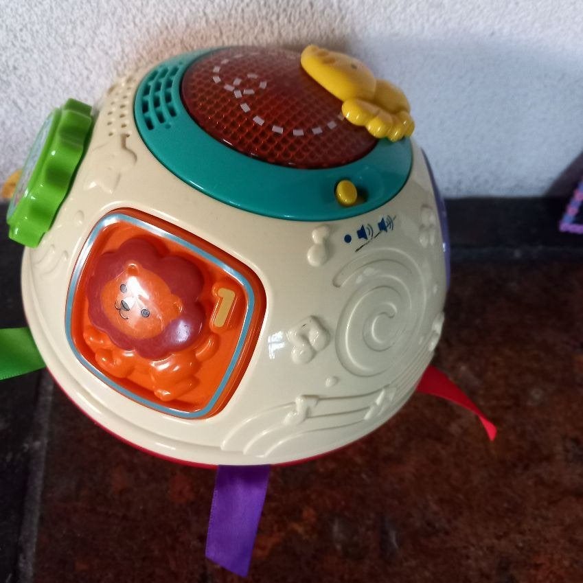 VTech - speelbal - kindje gaat op onderzoek uit, Ophalen of Verzenden, Zo goed als nieuw, Overige typen