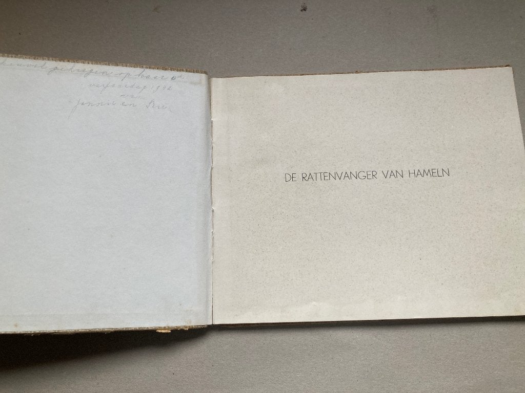 T.K. De Rattenvanger van Hameln Met tekeningen Rie Cramer, Ophalen of Verzenden, Gelezen