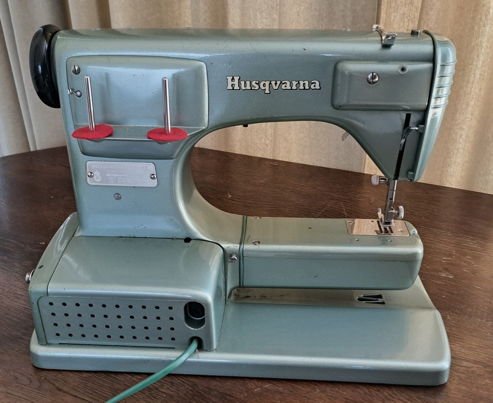 Husqvarna Naaimachine met Koffer - Vintage Model, Ophalen, Gebruikt, Naaimachine, Husqvarna