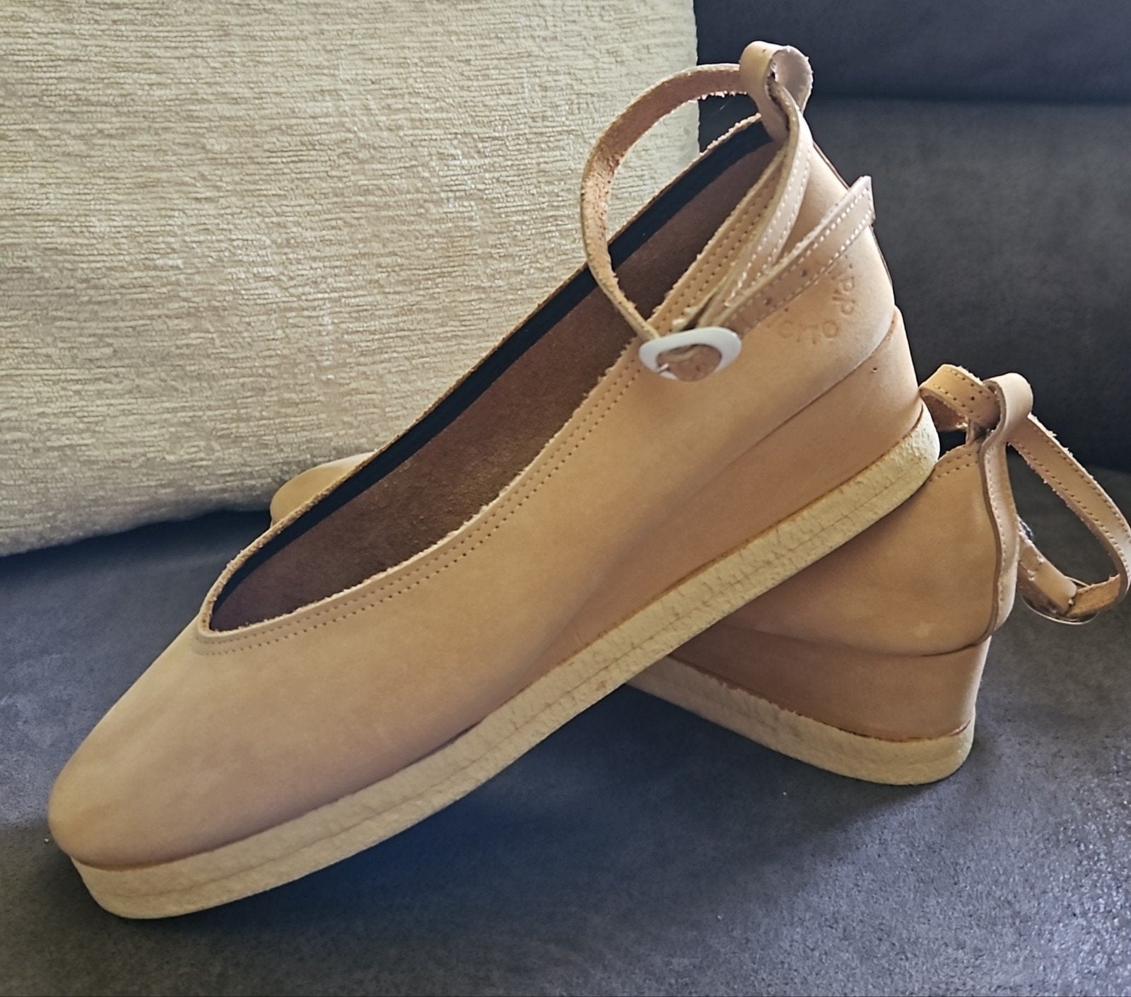 Designer Sleehakken Gary Kamioner pour Pierre d'Alby maat 39, Ophalen, Zo goed als nieuw, Beige