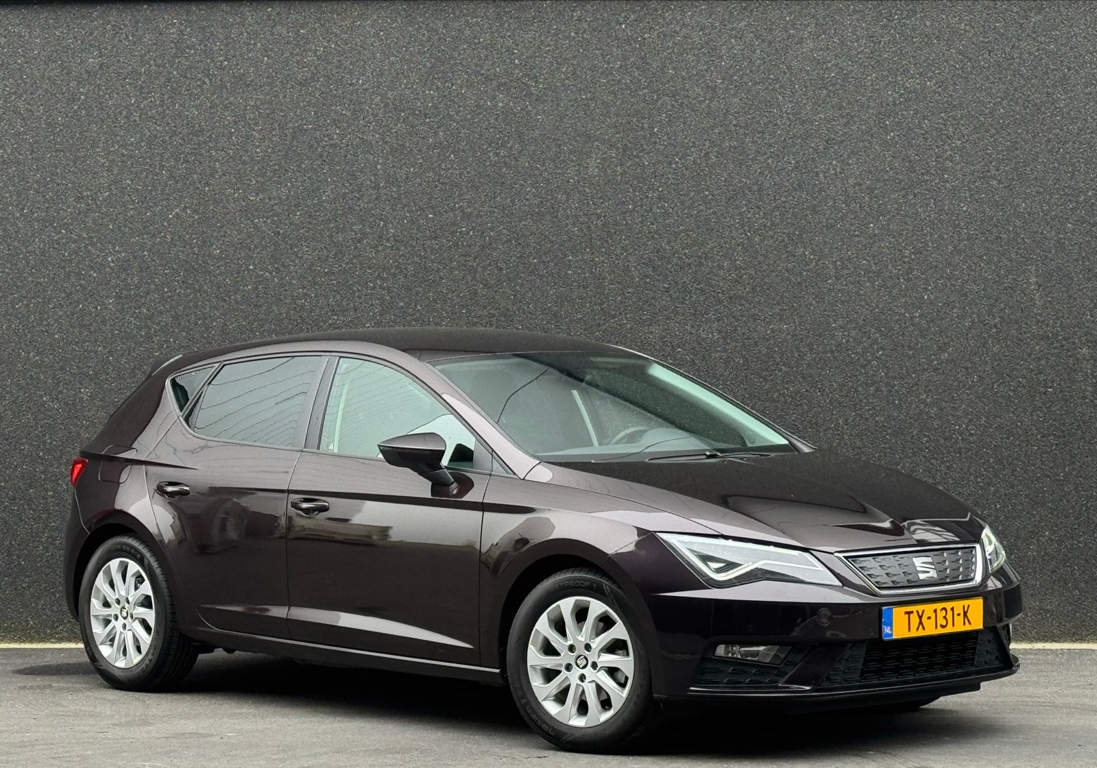 Seat Leon 1.0 TSI | Carplay | Camera | Led | Navi | Cruise |, Auto's, Seat, Voorwielaandrijving, Stof, 1097 kg, Overige kleuren