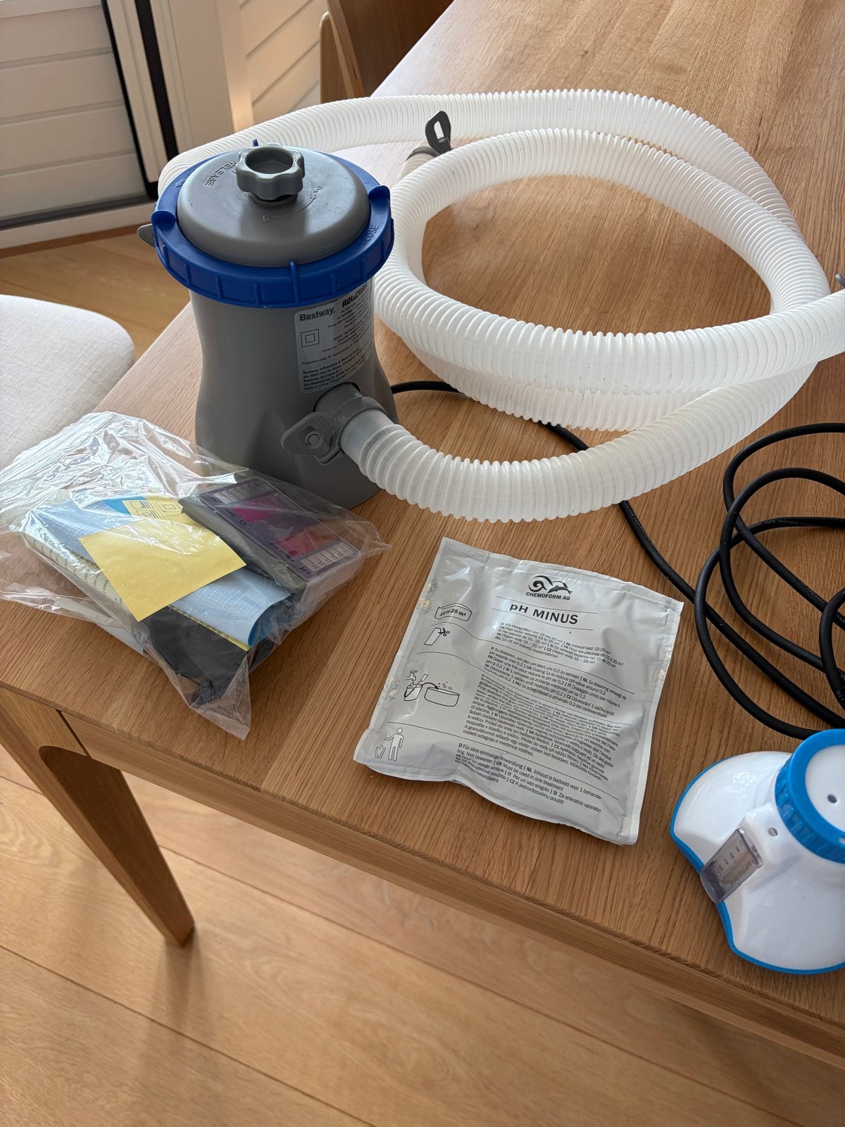 Zwembadpomp, filters en reinigingsmiddelen, Ophalen, Gebruikt, Zwembadpomp