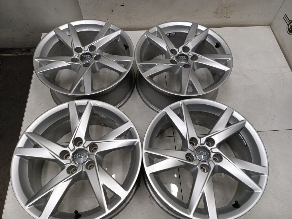 Audi A4 lichtmetaal velgen 17"inch 5x112, Ophalen, Gebruikt, 17 inch, Velg(en)