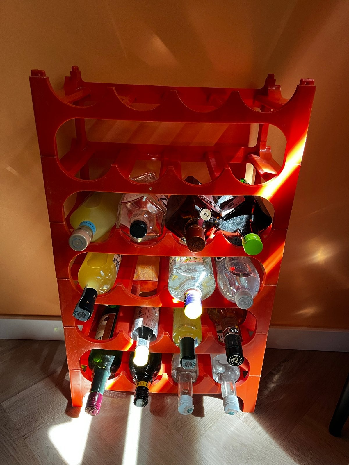 Modulair space age vintage wijnrek van kunststof, oranje, Ophalen, Kunststof, Gebruikt, 50 tot 75 cm