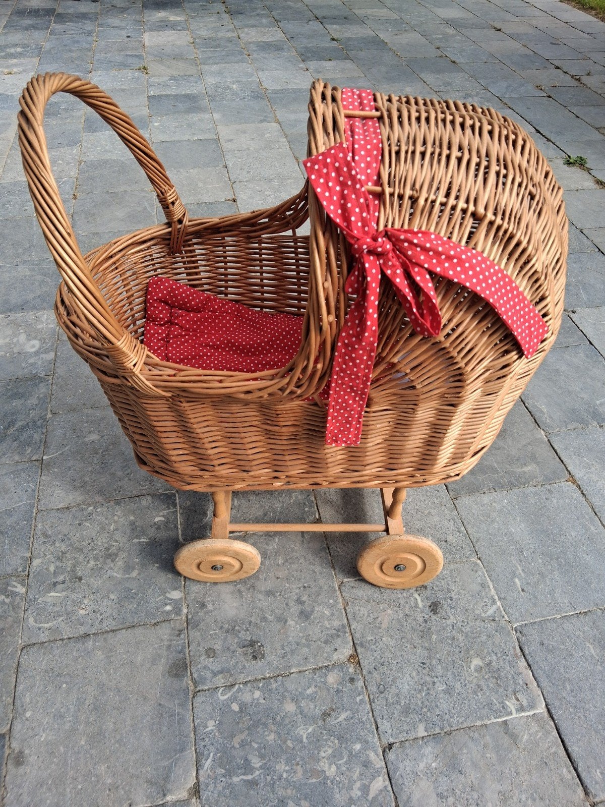 Super leuke poppenwagen,  kinderwagen, Ophalen, Zo goed als nieuw, Babypop