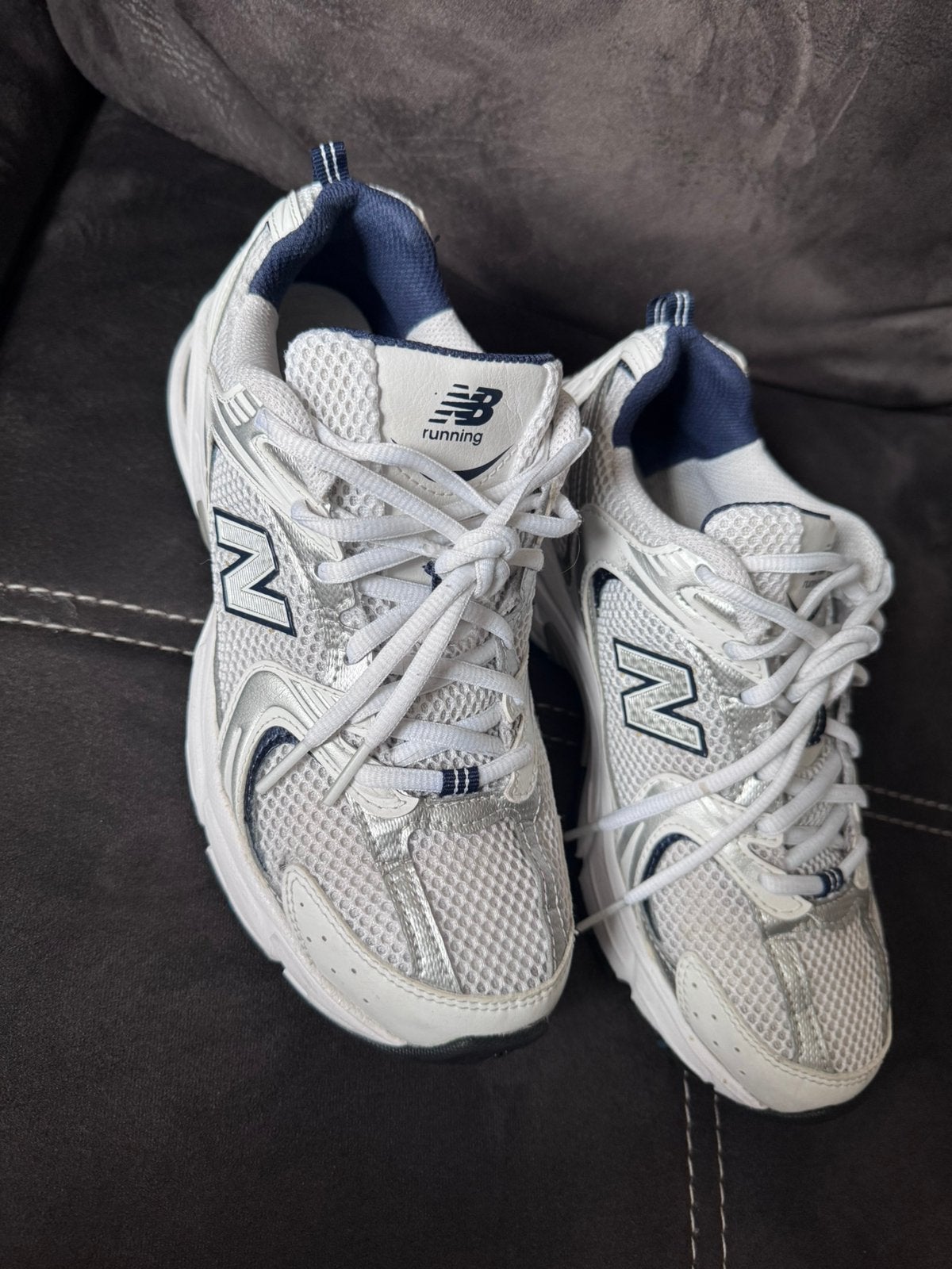 Zgan New Balance 530 maat 39.5, Kleding | Dames, Schoenen, Ophalen of Verzenden, Zo goed als nieuw, Wit, Sneakers of Gympen