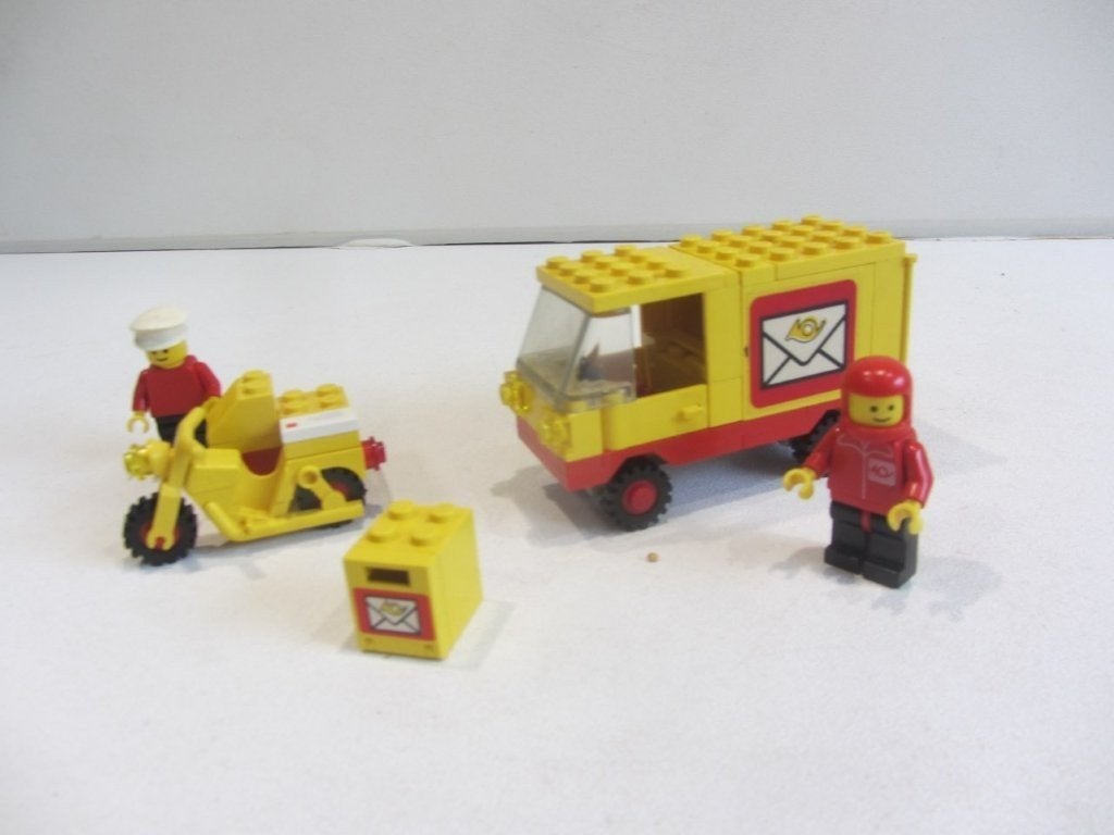 Lego Legoland Postbode Set 6622 en Postwagen Set 6651, Kinderen en Baby's, Speelgoed | Duplo en Lego, Ophalen of Verzenden, Gebruikt