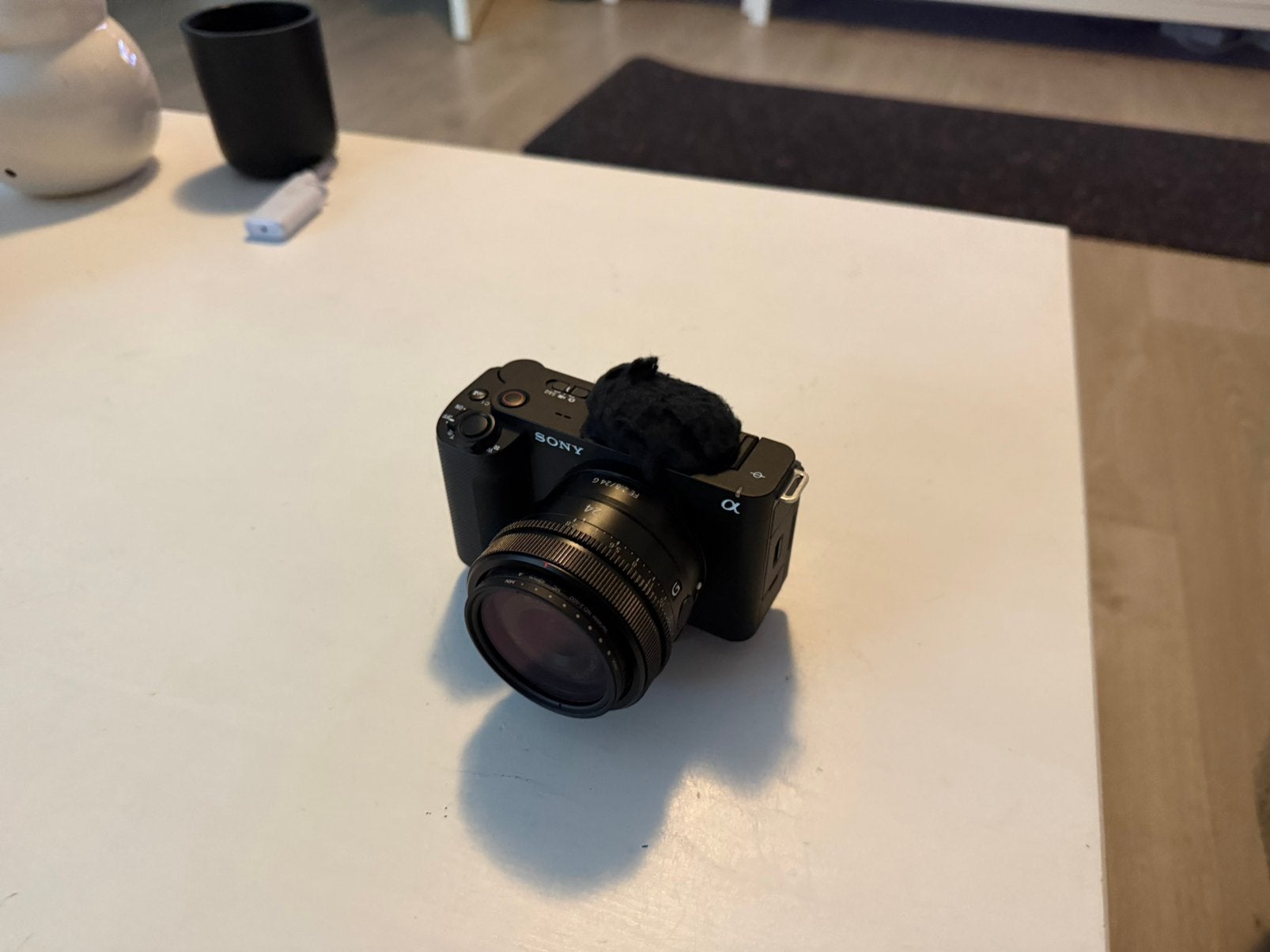 Sony ZV-E1 + Sony FE 24mm F2.8 G + extra accu/lader, Audio, Tv en Foto, 12 megapixels, Ophalen of Verzenden, Zo goed als nieuw