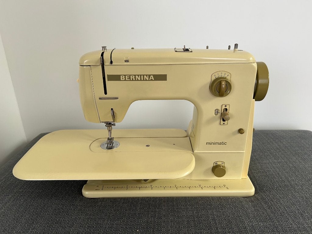 Bernina 707 vintage naaimachine in zeer goede staat, Ophalen of Verzenden, Zo goed als nieuw, Naaimachine, Bernina