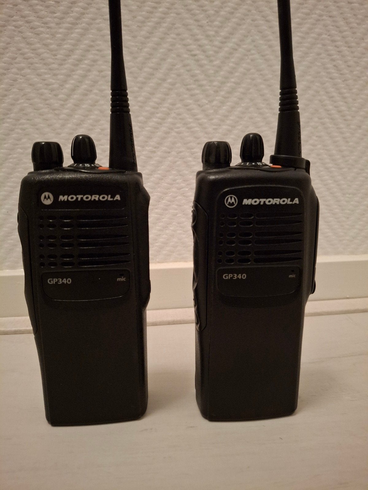 Motorola GP340 Portofoon (uhf), Ophalen of Verzenden, Zo goed als nieuw, 2 to 5 km, Portofoon of Walkie-talkie