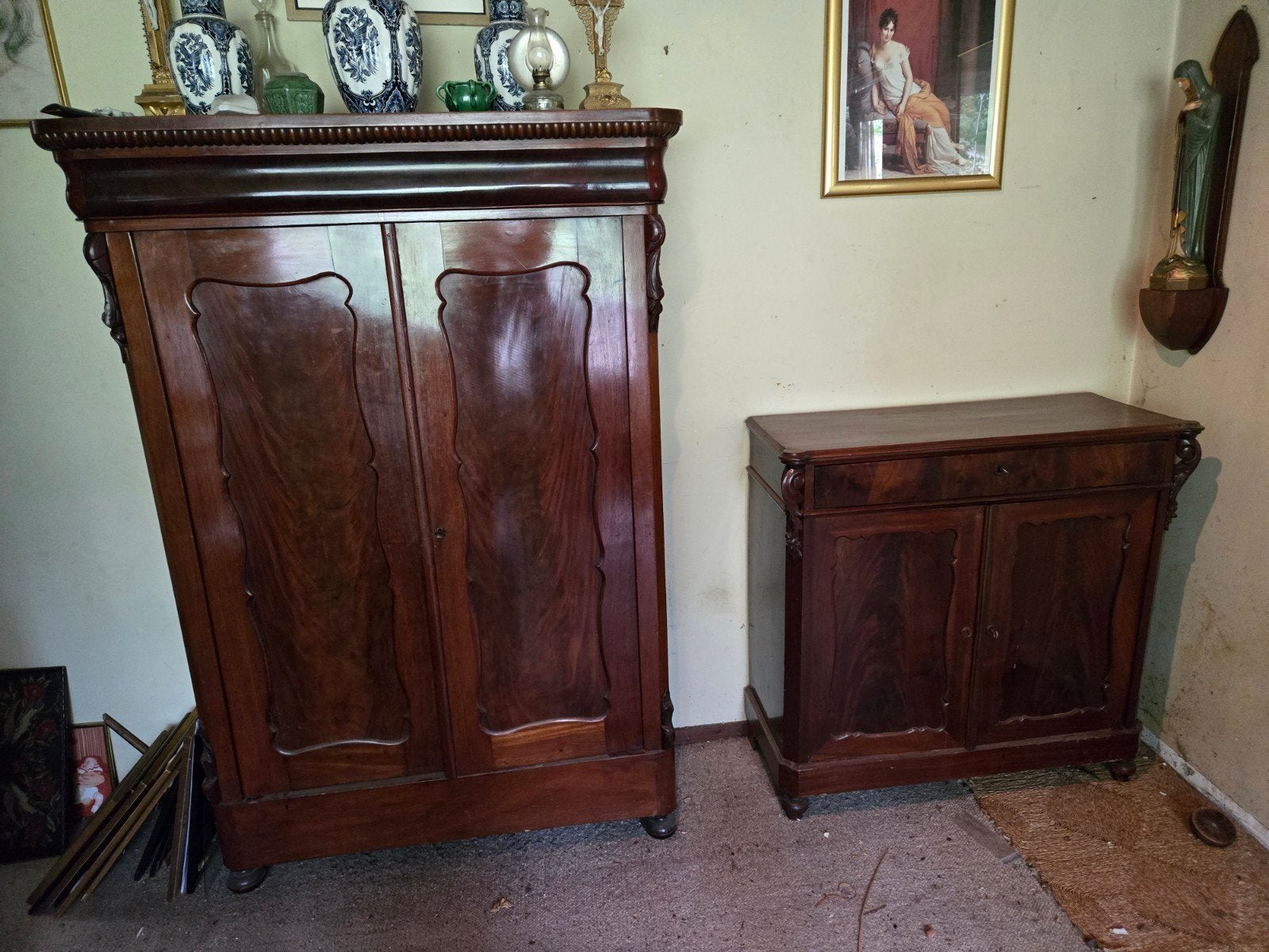 antieke mahonie Biedermeier meidenkast + bijpassende kast/ d, Ophalen