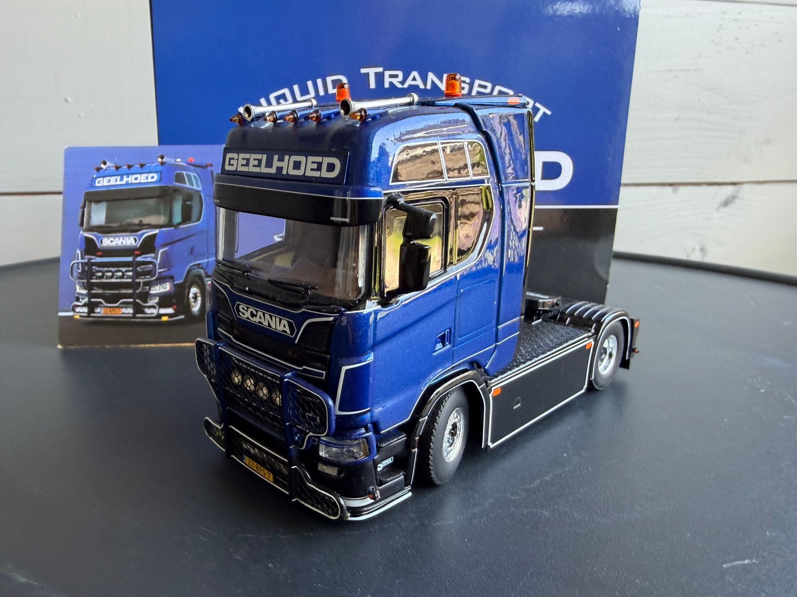 Wsi Scania Geelhoed, Hobby en Vrije tijd, Modelauto's | 1:50, Ophalen of Verzenden, Nieuw, Bus of Vrachtwagen, Wsi