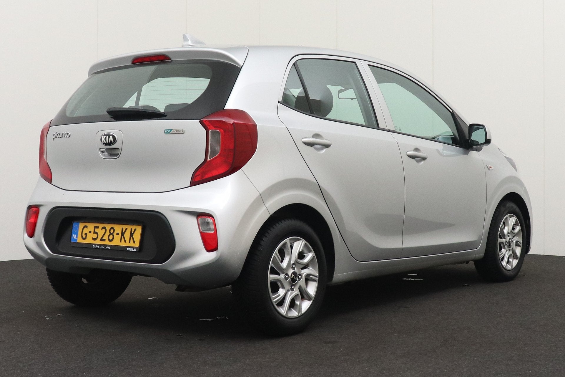 Kia Picanto 1.0 CVVT DynamicLine Camera Carplay Cruise 14'LM, Voorwielaandrijving, Dealer onderhouden, Gebruikt, Origineel Nederlands
