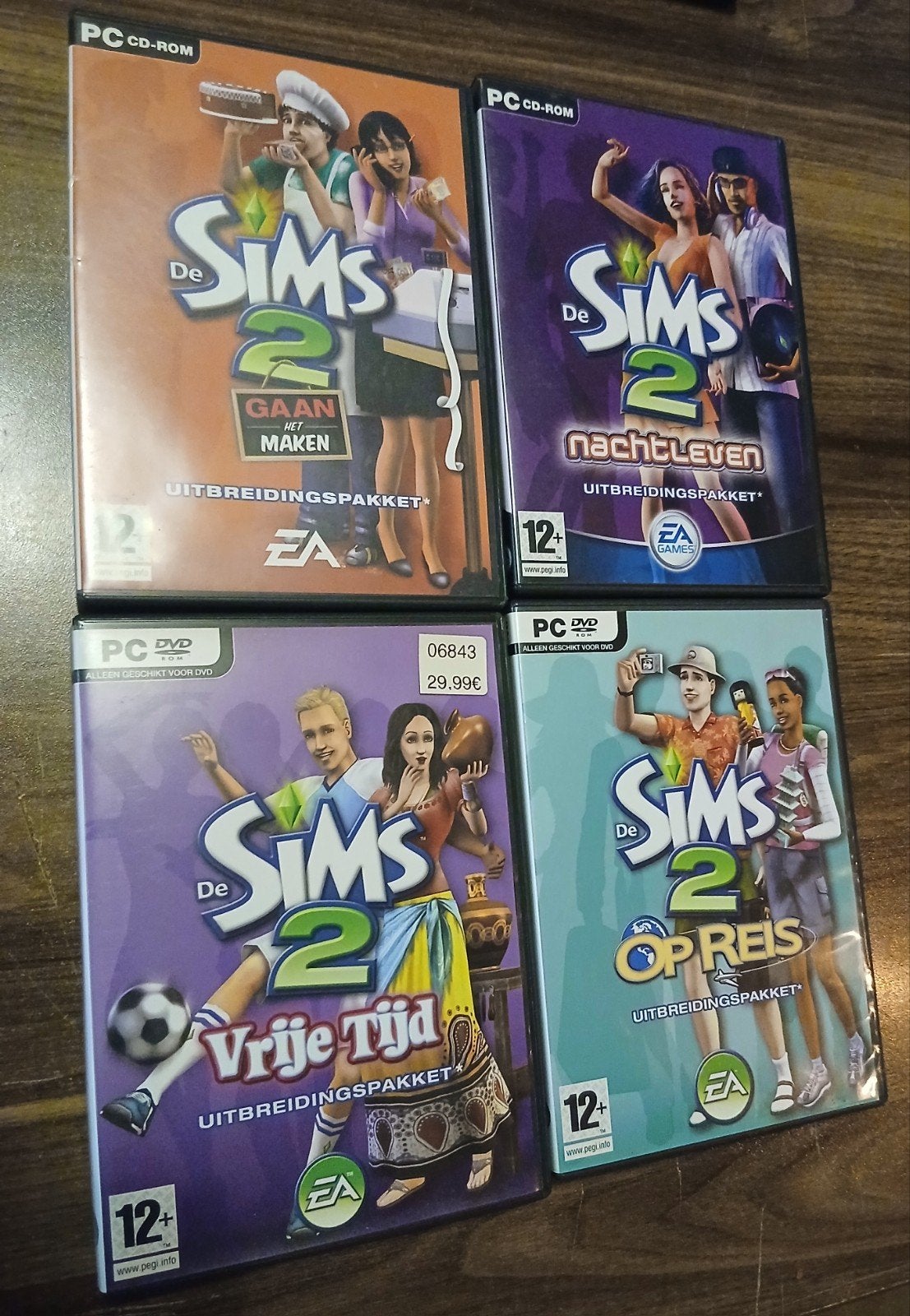 4x sims 2 uitbreidingspakket voor pc, Spelcomputers en Games, Games | Pc, 1 speler, Ophalen of Verzenden, Zo goed als nieuw, Vanaf 12 jaar