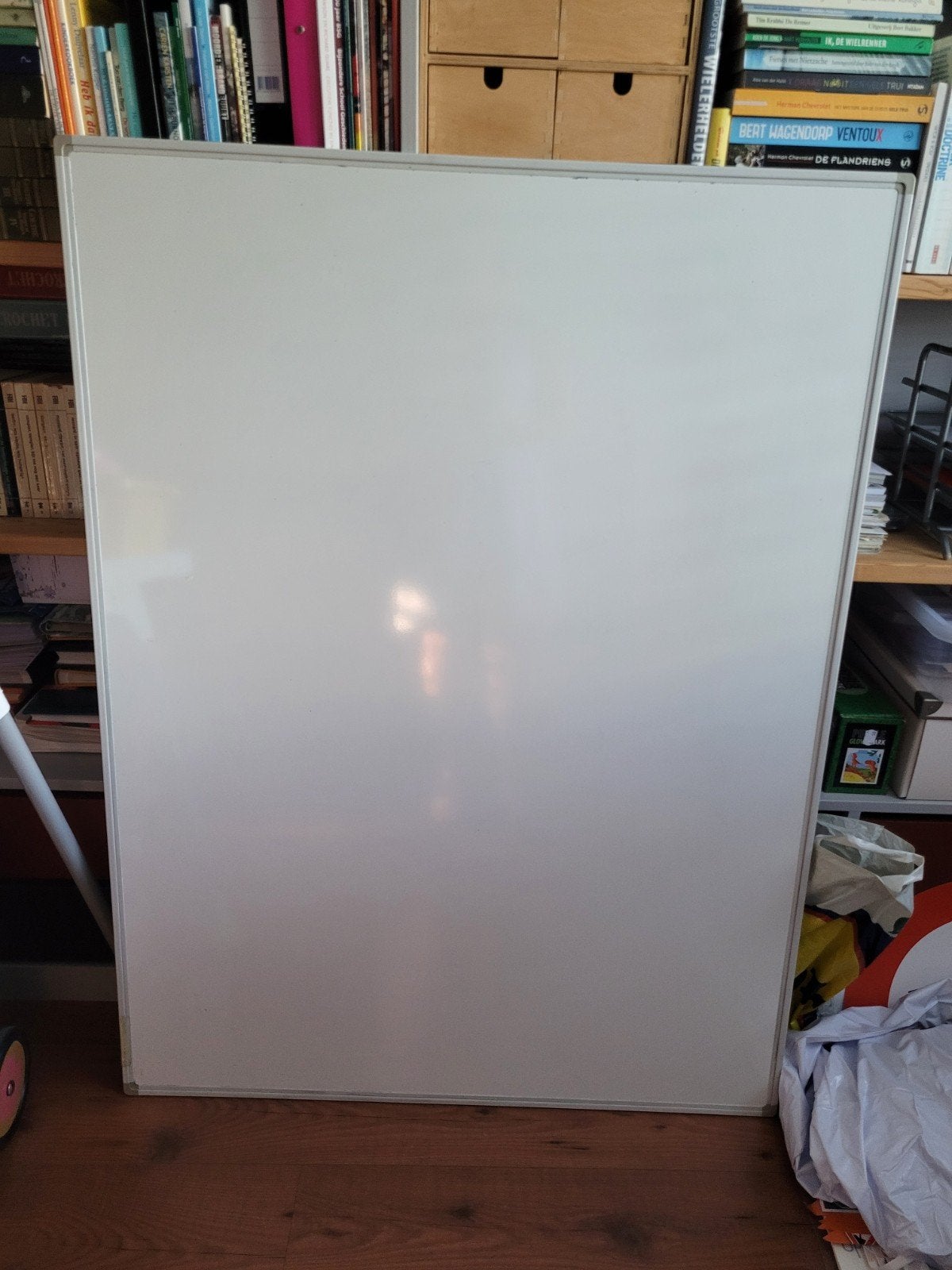 Whiteboard groot. Maten 91 x 122 cm., Diversen, Schoolborden, Ophalen, Krijtbord